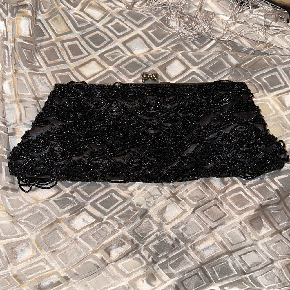 Beaded Satin Kissing Evening Clutch Black Silver Tone Hardware